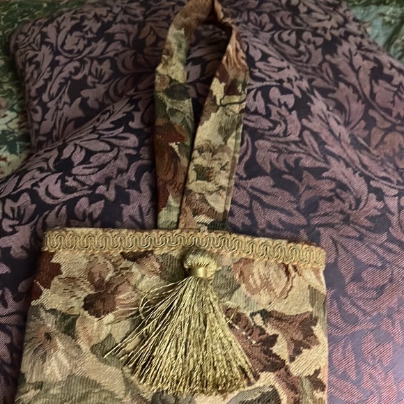 One of a kind hanging tapestry bag garbage bags  hidden inside in and out! - Picture 6 of 7